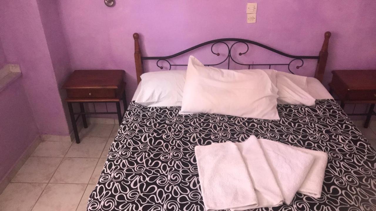 העיירה סקיאתוס Angela - Zoi Rooms חדר תמונה